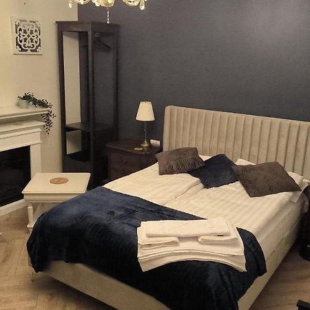 Luxury Airport Retreat Lejlighed Cluj-Napoca Eksteriør billede