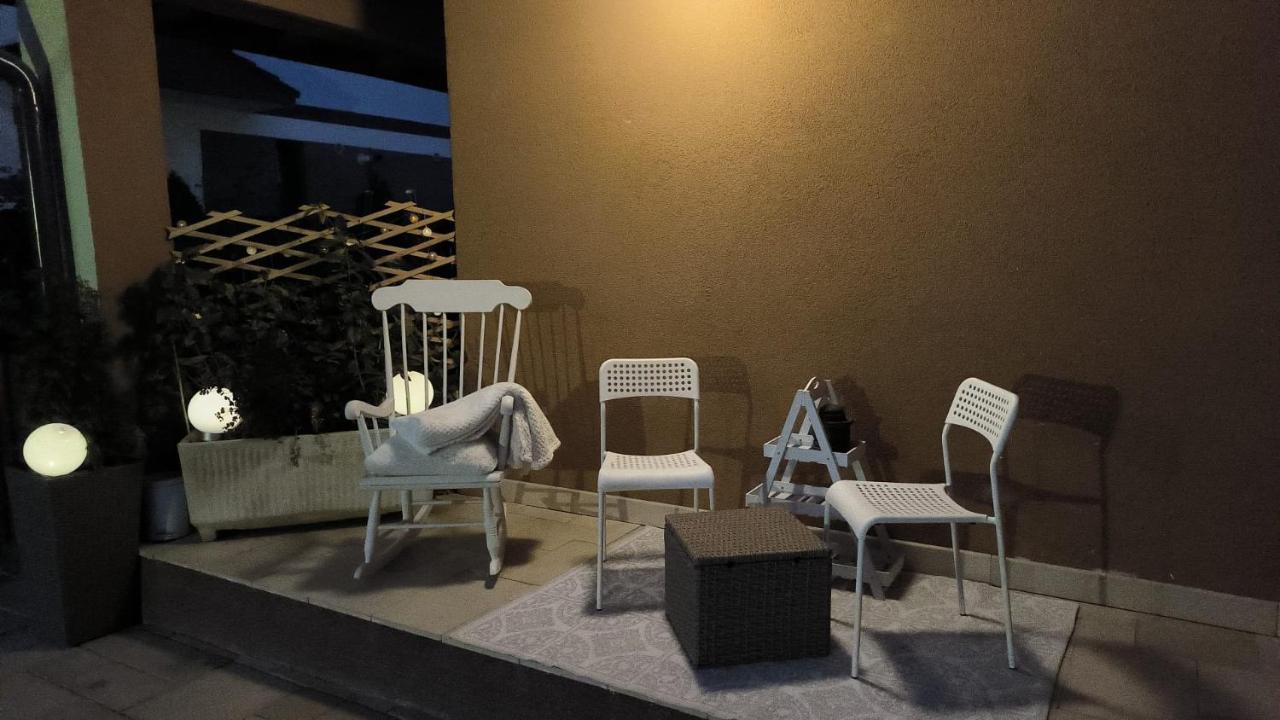 Luxury Airport Retreat Lejlighed Cluj-Napoca Eksteriør billede